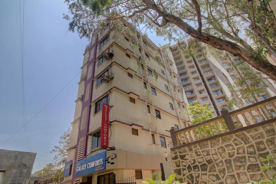 Hotel Galaxy Comforts Mumbai  Buitenkant foto